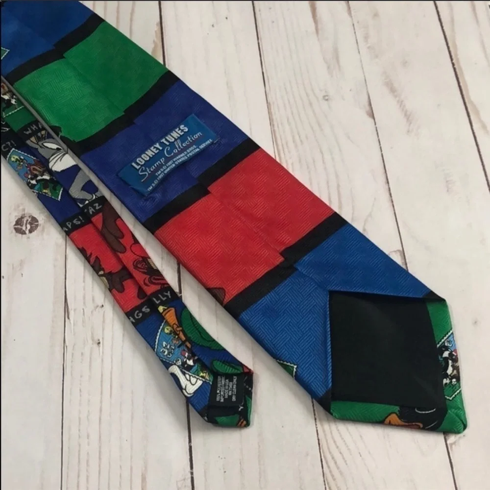 Vintage Looney Tunes tie